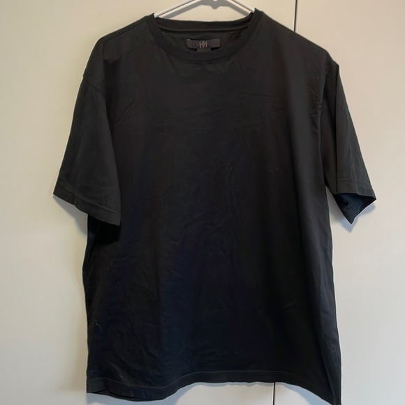 H&H black T-shirt Mens - Picture 1 of 6